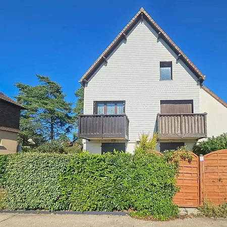 F2 Cosy Avec Balcon Apartment